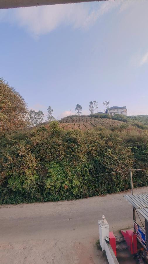Hotel Lumino Karthika Munnar Esterno foto