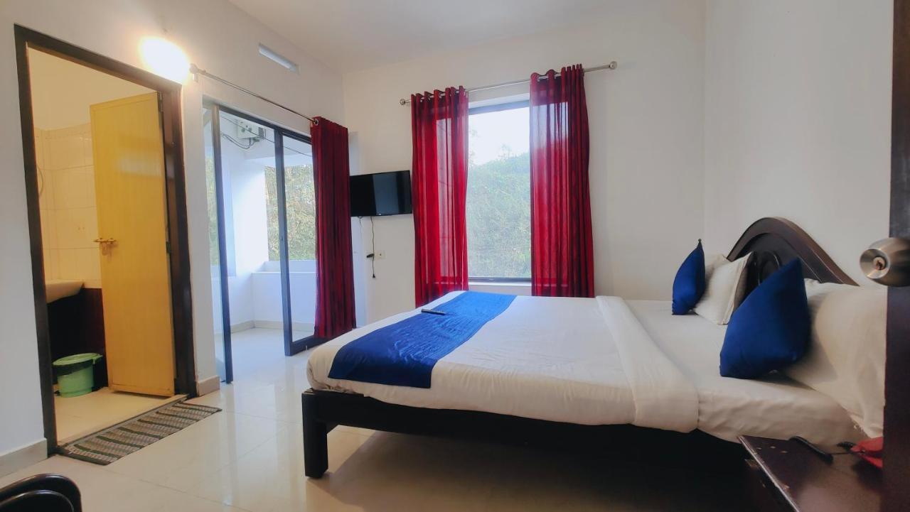 Hotel Lumino Karthika Munnar Esterno foto
